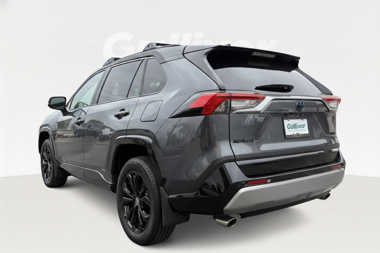 2024 Toyota RAV4 XSE - Photo 8