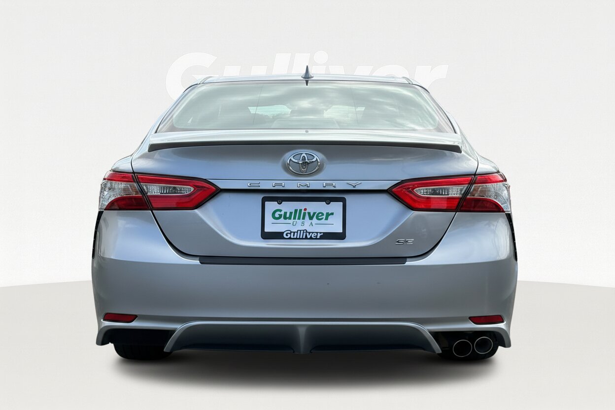 2020 Toyota Camry 7